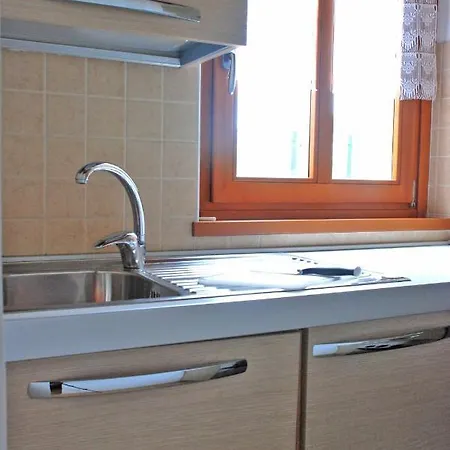 Sakura House 3* Moniga del Garda