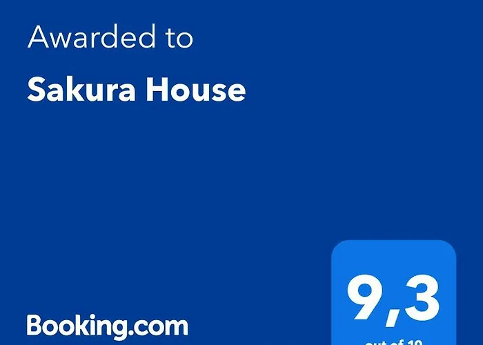 Апарт-отель Sakura House 3*