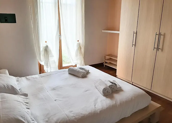 Sakura House Moniga del Garda